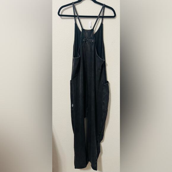 FP Free People Movement Hot Shot Onesie Size Small NWOT - Picture 9 of 16